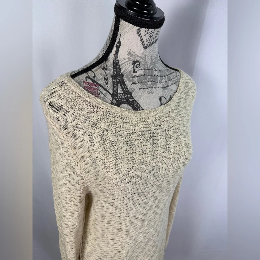 Crystal Kobe Cream Knit Sweater with Lace Hemline Boho Chic Size M